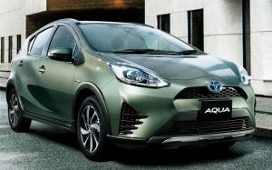 Toyota Aqua Crossover Glam '2018